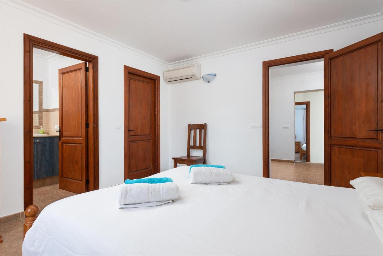 Villa Pou D,Ambroitx, Pool And Sea Views In Alcudia Exterior foto